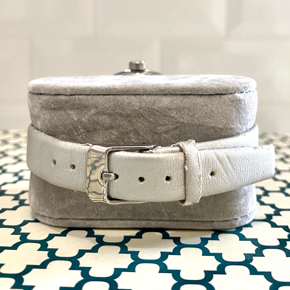 BUCKLE WATCH - Picture 4 of 4